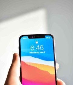 الهواتف والأجهزة الذكية